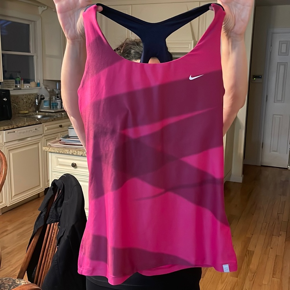 Tennis Nike womens tank top size Large